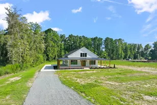 300 Avery Rd, Erwin, NC 28339 - Photo 2