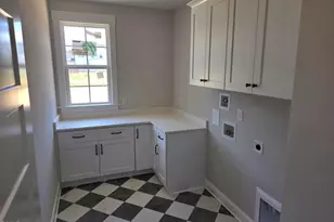 300 Avery Rd, Erwin, NC 28339 - Photo 10