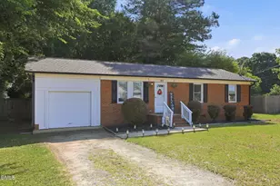 801 S Sampson Ave, Dunn, NC 28334 - Photo 2