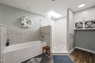 6921 Spring Dr, Raleigh, NC 27613 - Photo 24