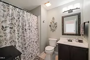 6921 Spring Dr, Raleigh, NC 27613 - Photo 38