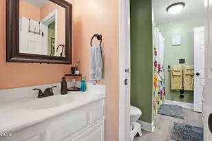 700 Bishops Park, Raleigh, NC 27605 - Photo 20