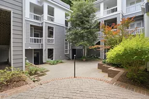 700 Bishops Park, Raleigh, NC 27605 - Photo 2
