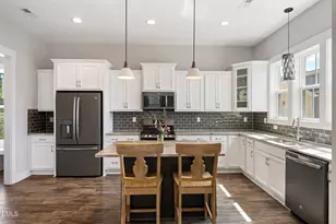 233 Salt Cedar Ln, Chapel Hill, NC 27516 - Photo 6