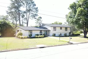 1607 Lake Shore Dr, Dunn, NC 28334 - Photo 22