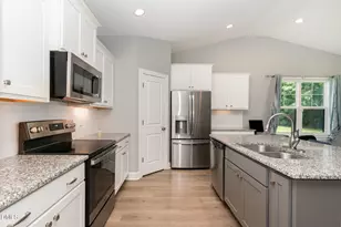 820 Christian Light Rd, Fuquay Varina, NC 27526 - Photo 6