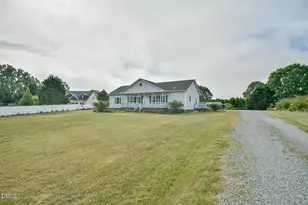 7160 Virginia Lamm Dr, Graham, NC 27253 - Photo 2