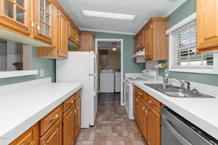 199 Iris Bryant Rd, Erwin, NC 28339 - Photo 8