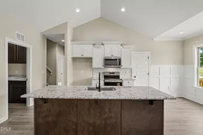 193 Royal Avenue, Selma, NC 27576 - Photo 10