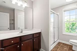 900 Vandalia Dr, Cary, NC 27519 - Photo 46