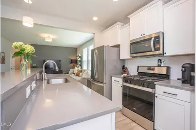145 E Porthaven Way, Clayton, NC 27527 - Photo 6