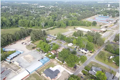 4 Four Oaks Place, Dunn, NC 28334 - Photo 8