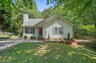 117 Gracie Ln, Clayton, NC 27520 - Photo 2