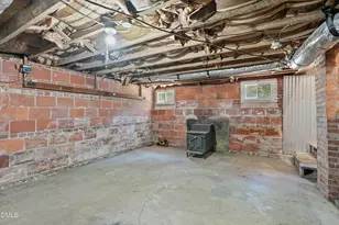 409 Forest Ave, Broadway, NC 27505 - Photo 36