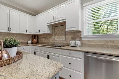 429 Grosvenor Drive, Raleigh, NC 27615 - Photo 28