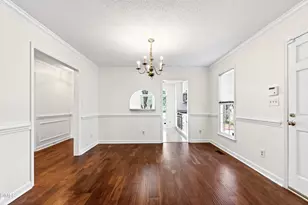 4305 Dinwiddie Ct, Raleigh, NC 27604 - Photo 6