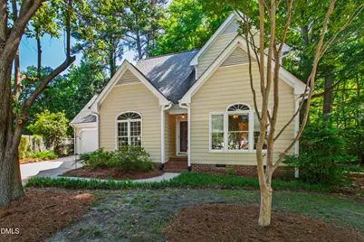 4305 Dinwiddie Court, Raleigh, NC 27604 - Photo 2