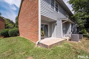 135 Coleridge Ct, Carrboro, NC 27510 - Photo 10