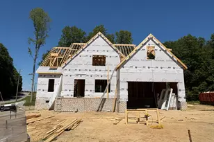 3920 Carriage Woods Ct, Rocky Mount, NC 27804 - Photo 2