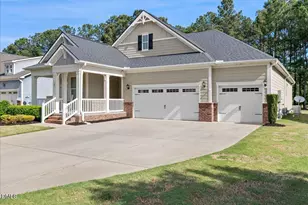140 Olde Liberty Dr, Youngsville, NC 27596 - Photo 2