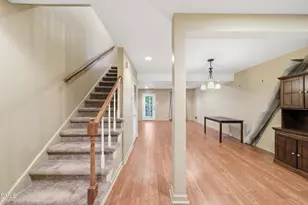 6355 New Market Way, Raleigh, NC 27615 - Photo 8