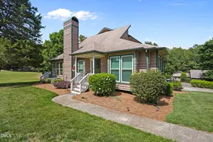 2032 Willow Hill Ln, Clayton, NC 27520 - Photo 2