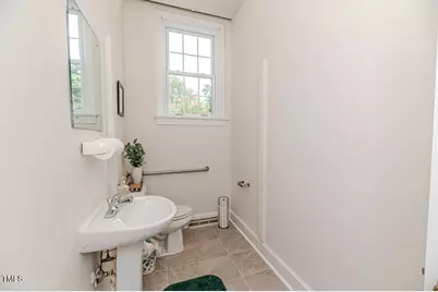 211 S Main Street, Broadway, NC 27505 - Photo 68
