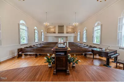 211 S Main Street, Broadway, NC 27505 - Photo 32