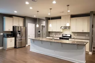 419 Alamosa Pl, Cary, NC 27519 - Photo 4