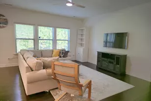 1011 Poplar St, Durham, NC 27703 - Photo 14