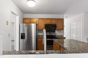 1901 Whites Mill Rd, High Point, NC 27265 - Photo 10