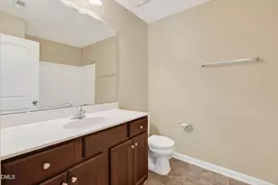 226 Beaconwood Ln, Holly Springs, NC 27540 - Photo 24