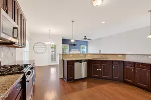 226 Beaconwood Ln, Holly Springs, NC 27540 - Photo 8