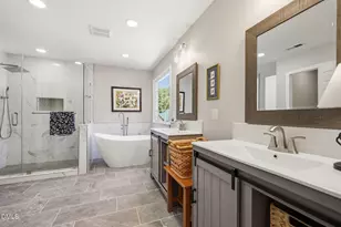 109 Marvista Ct, Cary, NC 27518 - Photo 10