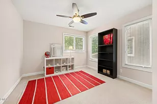 9 Tottenham Ln, Chapel Hill, NC 27517 - Photo 24