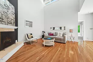 9 Tottenham Ln, Chapel Hill, NC 27517 - Photo 6