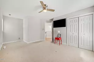 9 Tottenham Ln, Chapel Hill, NC 27517 - Photo 20