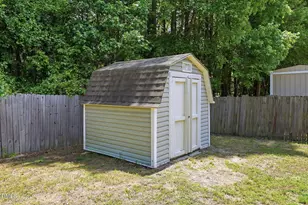 212 N Honey Springs Ave, Fuquay Varina, NC 27526 - Photo 30