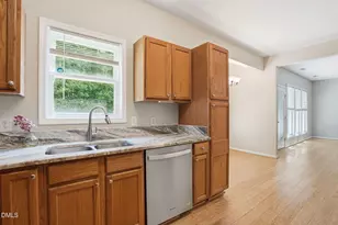 212 N Honey Springs Ave, Fuquay Varina, NC 27526 - Photo 16