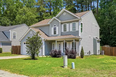 212 N Honey Springs Avenue, Fuquay Varina, NC 27526 - Photo 2