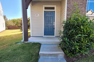 8951 Commons Townes Dr, Raleigh, NC 27616 - Photo 2