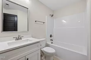 40 N Carrie St, Coats, NC 27521 - Photo 24