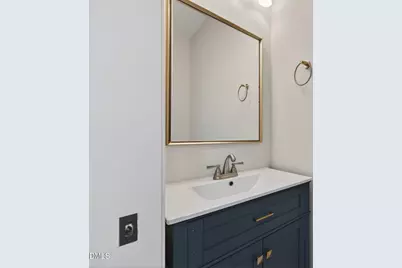 40 N Carrie Street, Coats, NC 27521 - Photo 6