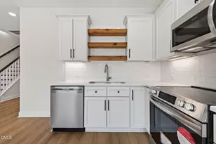 40 N Carrie St, Coats, NC 27521 - Photo 8