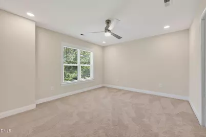 40 N Carrie Street, Coats, NC 27521 - Photo 14