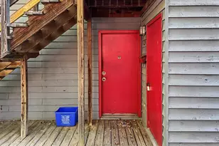 106 Pleasant Dr, Carrboro, NC 27510 - Photo 2