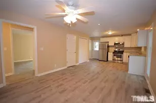 106 N Bell Haven St, Apex, NC 27539 - Photo 4