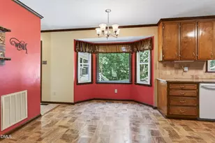 2028 Canterbury Rd, Clayton, NC 27520 - Photo 10