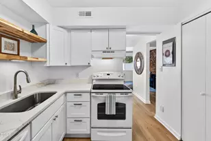 220 Elizabeth St, Chapel Hill, NC 27514 - Photo 10