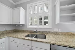 2507 Cranswick Pl, Apex, NC 27523 - Photo 12